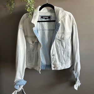 Express Women's Light Denim Cropped Jean Jacket with Tie Sleeve Cuffs